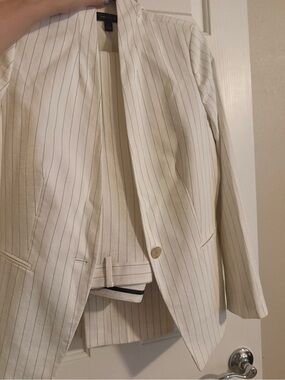 Ann Taylor Cream Pinstripe Blazer